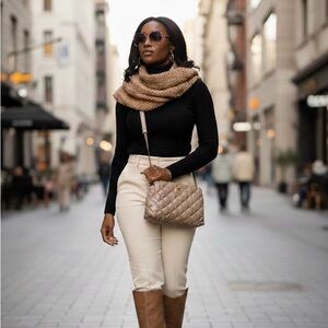 Elegant Quilted Gilda Paris Tan Shoulder Bag